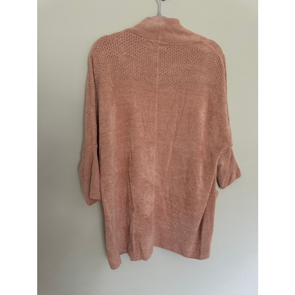 bundle of women’s Barefoot Dreams Cardigan S/M White - Picture 15 of 16